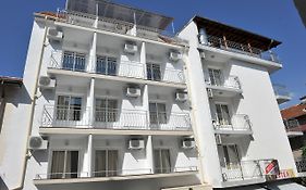 Family Hotel Blazhi